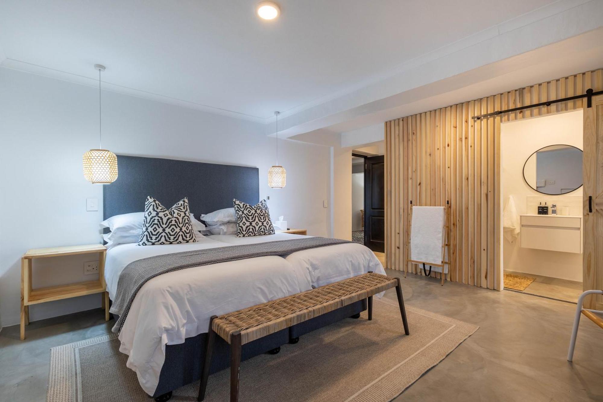 Eleven Hotel Plettenberg Bay Exterior photo